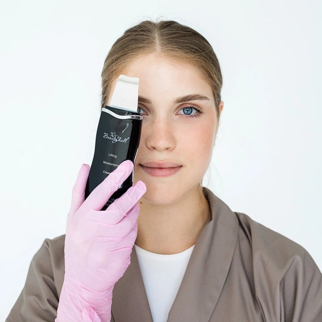 Косметолог Ангеліна Дарієнко Миколаїв — чистка обличчя, пілінг, масаж